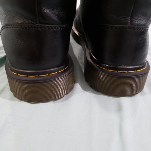 Doc Martens size 7 - Picture 4 of 8